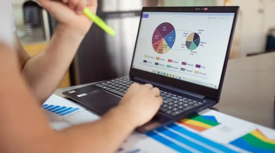 image/illustration representing the service 'Empowering Decisions: Comprehensive Data Analysis Homework Help'